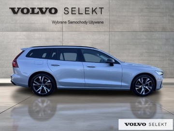 Volvo V60 II  Kombi Facelifting 2.0 B4 B 197KM 2024 Volvo V60 V60 B4 B Plus Dark Pakiet Climate Driver, zdjęcie 5