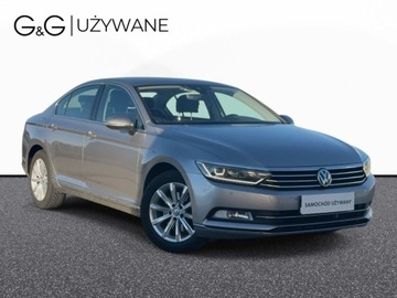 Volkswagen Passat B8 Limousine 1.8 TSI BlueMotion Technology 180KM 2017 Volkswagen Passat 1.8TSI 180KM DSG Highline LED SalonPolska,SerwisASO,Supe, zdjęcie 1