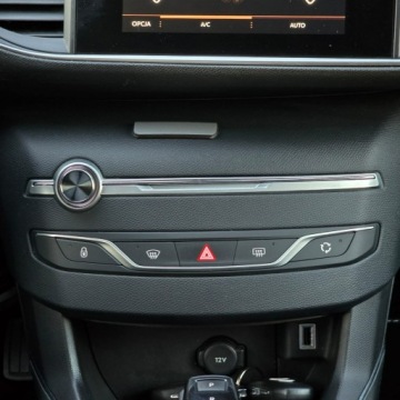 Peugeot 308 II SW Facelifting 1.2 PureTech 130KM 2019 Peugeot 308 T9 1.2 Benzyna PureTech 130 S&amp;S, zdjęcie 27