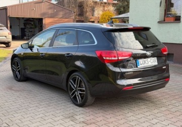 Kia Ceed II Kombi Facelifting 1.4 DOHC 100KM 2017 Kia Ceed 1,4 100KM Navi Kamera Android Climatronic Led Bezwypadkowy SERWIS, zdjęcie 2