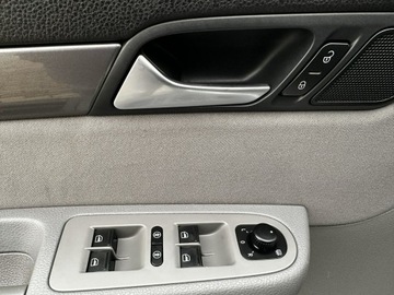 Seat Alhambra II (7N) Van 2.0 TDI 140KM 2014 Seat Alhambra 2 Kpl.kół Nowy rozrząd!, Kamera, zdjęcie 29