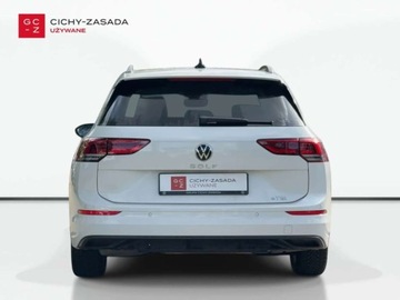 Volkswagen Golf VIII Variant 1.5 eTSI 150KM 2023 Volkswagen Golf VW GOLF VARIANT VIII Webasto Ambient CarPlay 1.5 Benzyna, zdjęcie 5