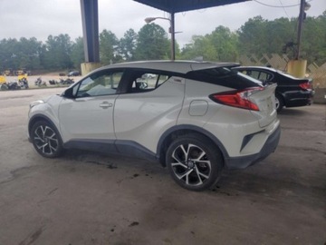 Toyota C-HR I 2018 Toyota C-HR 2018 TOYOTA C-HR XLE 2.0 Benzyna 144KM, zdjęcie 2