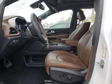 Chrysler Pacifica II 2021 Chrysler Pacifica Hybrid Limited 2021 3.6l 3.6 Hybryda 260KM, zdjęcie 7