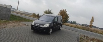 Citroen Berlingo II Combi 1.6 HDI 75KM 2012 Citroen Berlingo 1.6 hdi ,bezwypadek ,mega niski pot przebieg tuv do 2027,