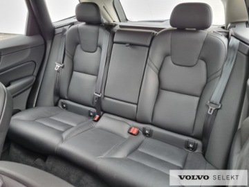 Volvo XC60 II 2023 Volvo XC 60 FV23 Plus Dark B4 D 197KM ACC Kamera S, zdjęcie 16