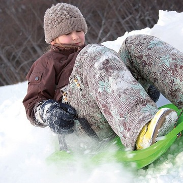 ДЕТСКИЕ ПЛАСТИКОВЫЕ САНКИ С ТОРМОЗОМ.