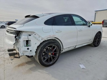 Porsche Cayenne III 2025 Porsche Cayenne GTS Coupe 2025 4.0 Benzyna 453KM, zdjęcie 3