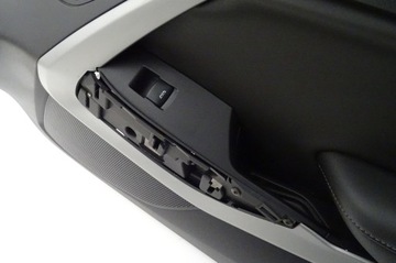 2016 CAMARO PŘEPÍNAČ SKEL PANEL DVEŘE PRAVÝ