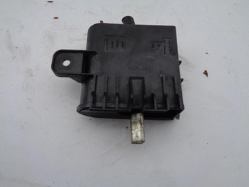 ROZDZIELACZ AKUMULATORA 1K0937517 VW PASSAT B6