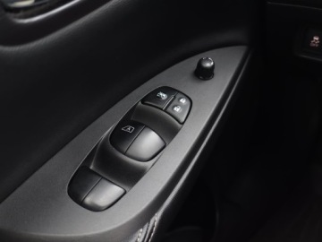 Nissan Pulsar 1.2 DIG-T 115KM 2016 Nissan Pulsar 1.2 DIG-T, Salon Polska, Klima, zdjęcie 17