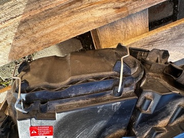 SVĚTLO LEVÝ PŘEDNÍ XENON VOLVO C30 10-13 31214541