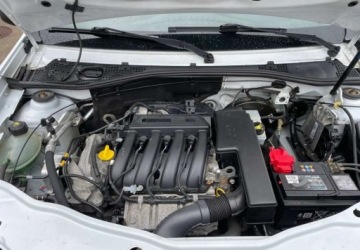 Dacia Duster I SUV Facelifting 1.6 16V 105KM 2014 Dacia Duster Dacia Duster 1.6 16V 105 4x2 Ice 1.6 Benzyna 105KM, zdjęcie 25