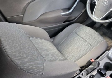 Opel Astra J Hatchback 5d 1.4 Turbo ECOTEC 120KM 2011 Opel Astra Opel Astra J GTC 1,4 Turbo 120 KM Edition Navi Kamera Bluetooth, zdjęcie 21