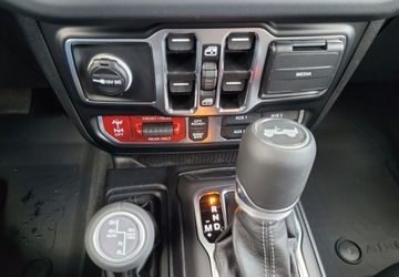 Jeep Wrangler IV 80th Anniversary 2d  Seria 6 2.0 GME Turbo 272KM 2025 Jeep Wrangler BENZYNOWY RUBICON GME Silnik: 2.0 Turbo 272 KM 2.0 Benzyna, zdjęcie 15