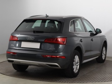 Audi Q5 II SUV 2.0 TDI 163KM 2018 Audi Q5 2.0 TDI, Salon Polska, 4X4, Automat, zdjęcie 4
