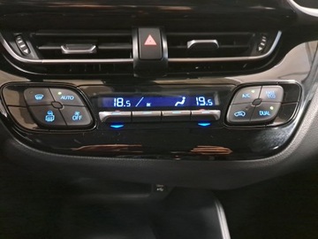 Toyota C-HR I Crossover Facelifting 1.8 Hybrid 122KM 2023 Toyota C-HR 1.8 Hybrid GPF Comfort Toyota C-HR, 1., zdjęcie 22