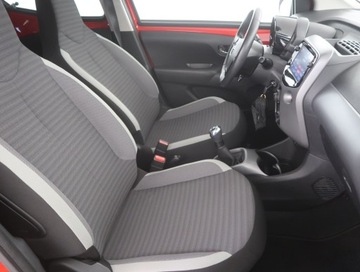 Toyota Aygo II Hatchback 3d Facelifting 1.0 VVT-i 72KM 2019 Toyota Aygo 1.0 VVT-i, Salon Polska, zdjęcie 8