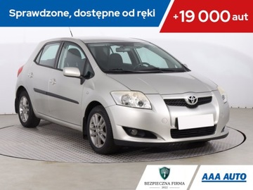 Toyota Auris I Hatchback 1.4 D-4D 90KM 2009 Toyota Auris 1.4 D-4D, Klima, Klimatronic