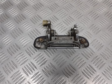 KLIKA LEVÝ ZADNÍ VNĚJŠÍ MAZDA 323 F BJ 22V