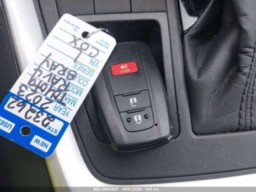 Toyota 2023 Toyota RAV4 2023 Toyota RAV4 XLE FWD 2.5 Benzyna 203KM, zdjęcie 14