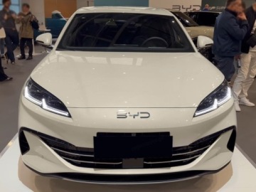 BYD 2025 BYD Seal 6 DM-i Boost Sedan 1.5 (184 KM) 2025, zdjęcie 1