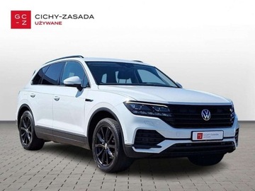 Volkswagen Touareg III 2020 Volkswagen Touareg SalonPL TDI 231KM 4x4 Automat Hak Matrix Kamera Navi Sk, zdjęcie 2