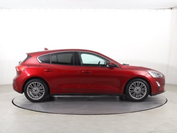 Ford Focus III Hatchback 5d facelifting 1.0 EcoBoost 125KM 2018 Ford Focus 1.0 EcoBoost, Salon Polska, Navi, zdjęcie 5