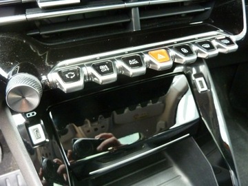 Peugeot 2008 II 2020 Peugeot 2008 1.5HDI 102, zdjęcie 26