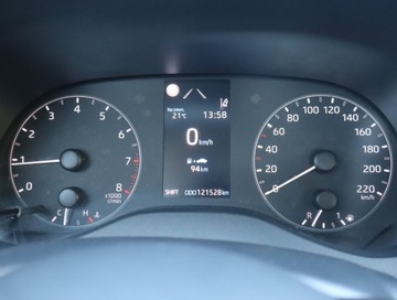 Toyota Yaris IV Hatchback 1.5 Dynamic Force 125KM 2020 Toyota Yaris 1.5 VVT-i, Salon Polska, Klima, zdjęcie 8