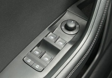 Skoda Superb III Kombi Facelifting 2.0 TSI 190KM 2022 Skoda Superb Style Pakiet Comfort, GPS, Tempomat, Fotel z pamiecia, Kamer, zdjęcie 19