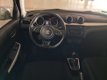 Suzuki Swift VI Hatchback Facelifting 1.2 DualJet SHVS 83KM 2021 Suzuki Swift 1.2, Salon Polska, 1. Właściciel, zdjęcie 1