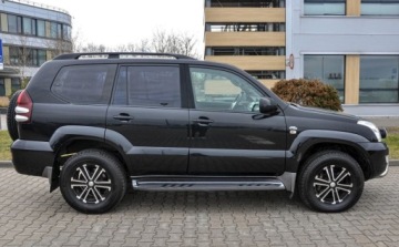 Toyota Land Cruiser IV 3.0 D-4D 173KM 2007 Toyota Land Cruiser 3,0D-4D Bezwypadkowy Salon PL 3.0 Diesel 173KM, zdjęcie 4