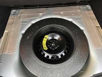 Ford Focus III Kombi 1.0 EcoBoost 125KM 2015 Ford Focus 2015 rok Salon Polska/II właściciel/Uszkodzony, zdjęcie 21