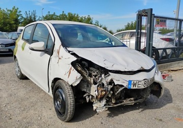 Toyota Yaris III 2018 Toyota Yaris 2018r, Salonowa, 1.5 Benzyna. Uszkodzony prawy przod. Jezdzi., zdjęcie 1
