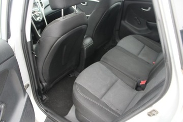Hyundai i30 II Wagon 1.6 CRDi 110KM 2014 Hyundai i30 Salon Polska Classic, zdjęcie 9