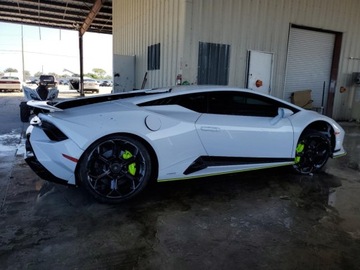 Lamborghini Huracan STO 5.2 V10 640KM 2024 Lamborghini Huracan Tecnica 2024 5.2l 5.2 Benzyna 640KM, zdjęcie 3