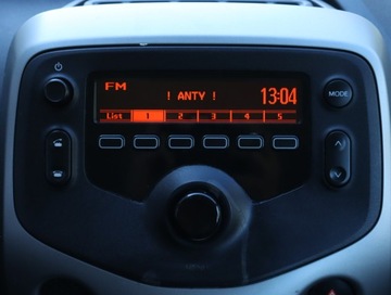 Toyota Aygo II Hatchback 5d 1.0 VVT-i 69KM 2017 Toyota Aygo 1.0 VVT-i, Salon Polska, Klima, zdjęcie 11