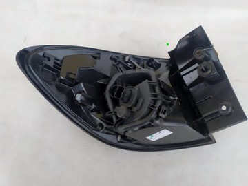 Светодиод ЗАДНИЙ ПРАВЫЙ ФОНАРЬ CAPTUR LIFT LED
