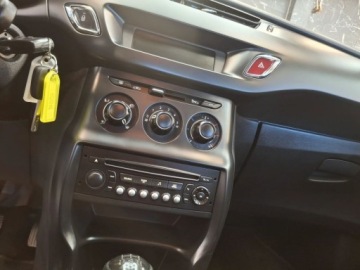 Citroen C3 II Hatchback facelifting 1.0 VTi 68KM 2016 Citroen C3 Klimatyzacja Benzyna Elektryka Szyby Lusterka Sprowadzony Centr, zdjęcie 12