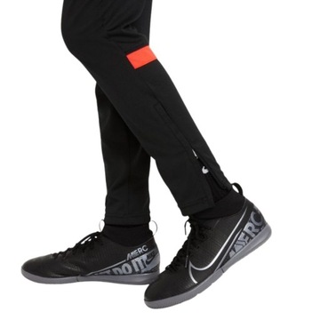 Spodnie dla dzieci Nike Df Academy 21 Pant Kpz czarno-czerwone CW6124 016