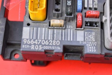 БЛОК ПРЕДОХРАНИТЕЛЕЙ BSM 9664706280 PEUGEOT 308 1 I 1.4 VTi 08R