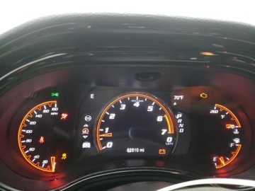 Dodge Durango III 2022 Dodge Durango 2022, SRT 392 AWD, 6.4 L, od ubezpieczalni 6.4 Benzyna 475KM, zdjęcie 8