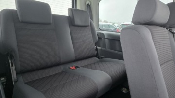 Volkswagen Caddy III Kombi Facelifting 1.6 TDI 102KM 2013 Volkswagen Caddy automat 7 osobowy climatronic, zdjęcie 16