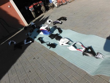 bmw s1000rr owiewka spojler błotnik felga rama zadupek stelaż lusterko