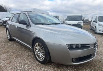 Alfa Romeo 159 Sportwagon 2.0 JTDM 16v 170KM 2010 Alfa Romeo 159 Alfa Romeo 159 2.0 JTDM 16V DPF Turismo 2.0 Diesel 170KM, zdjęcie 1