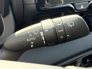 Toyota Yaris IV Hatchback 1.5 Hybrid Dynamic Force 116KM 2024 Toyota Yaris Hybrid 1.5 Style IV (2020-) Hybrid 1., zdjęcie 20