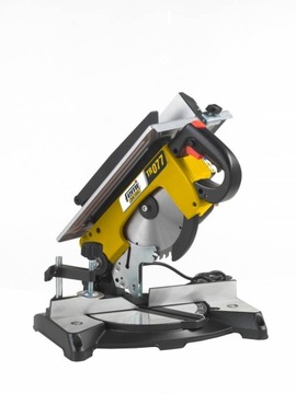 Pilarka ukosowa Piła ukośnica Krajzega do drewna 210 mm 1200W TR077 FEMI