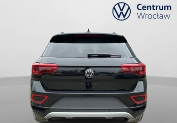 Volkswagen T-Roc I SUV Facelifting 1.5 TSI ACT 150KM 2025 Volkswagen T-Roc Final Edition 1.5 TSI DSG 1.5 Benzyna 150KM, zdjęcie 8