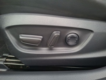 Toyota Camry IX Sedan 2.5 Hybrid Dynamic Force 218KM 2022 Toyota Camry 2.5 Hybrid Prestige CVT 2.5 Hybrid Pr, zdjęcie 22